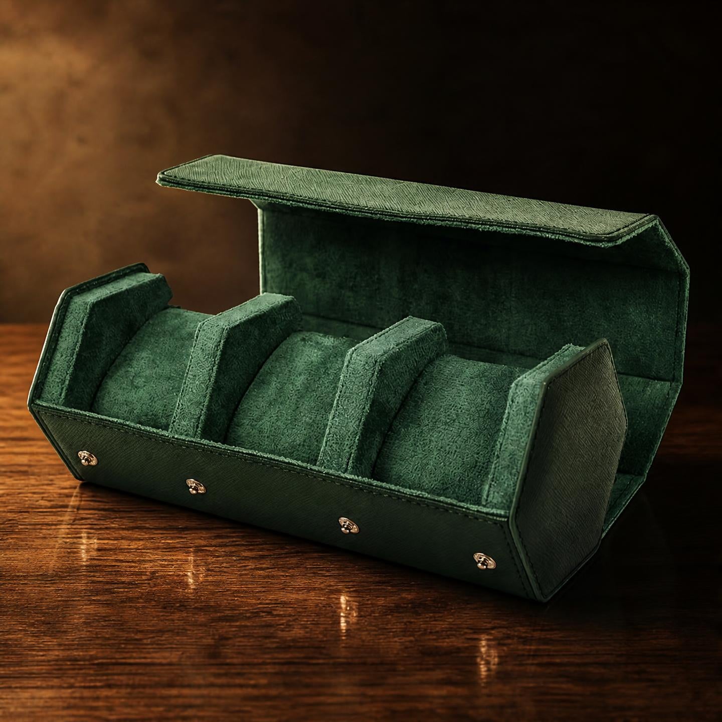 Étui de voyage cuir vert 3 montres - Forêt Impériale III - Maison Delcombe - vue 1 Image
