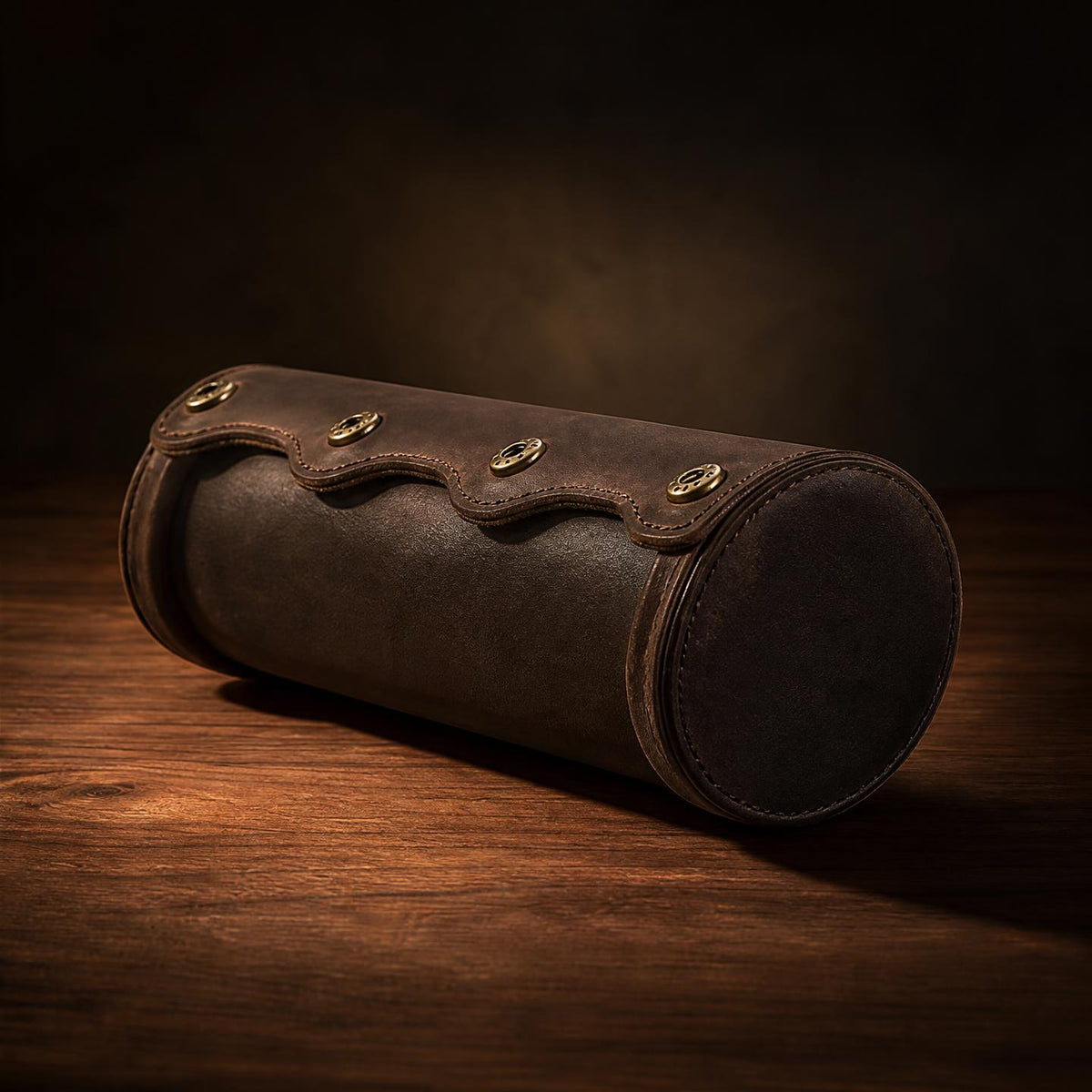 Étui de voyage cuir cognac 3 montres - Le Voyageur Intemporel III - Maison Delcombe - vue 4